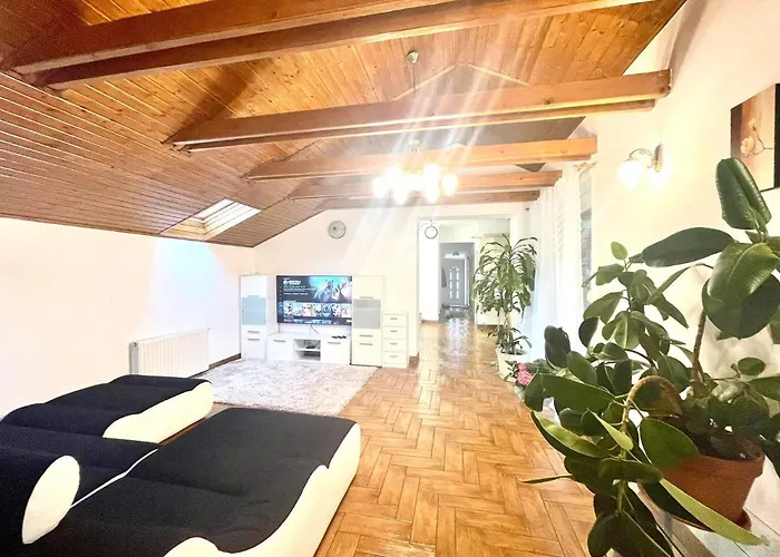 Holiday Home With Jakuzzi And Sauna