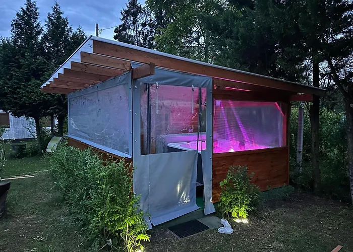 Holiday Home With Jakuzzi And Sauna
