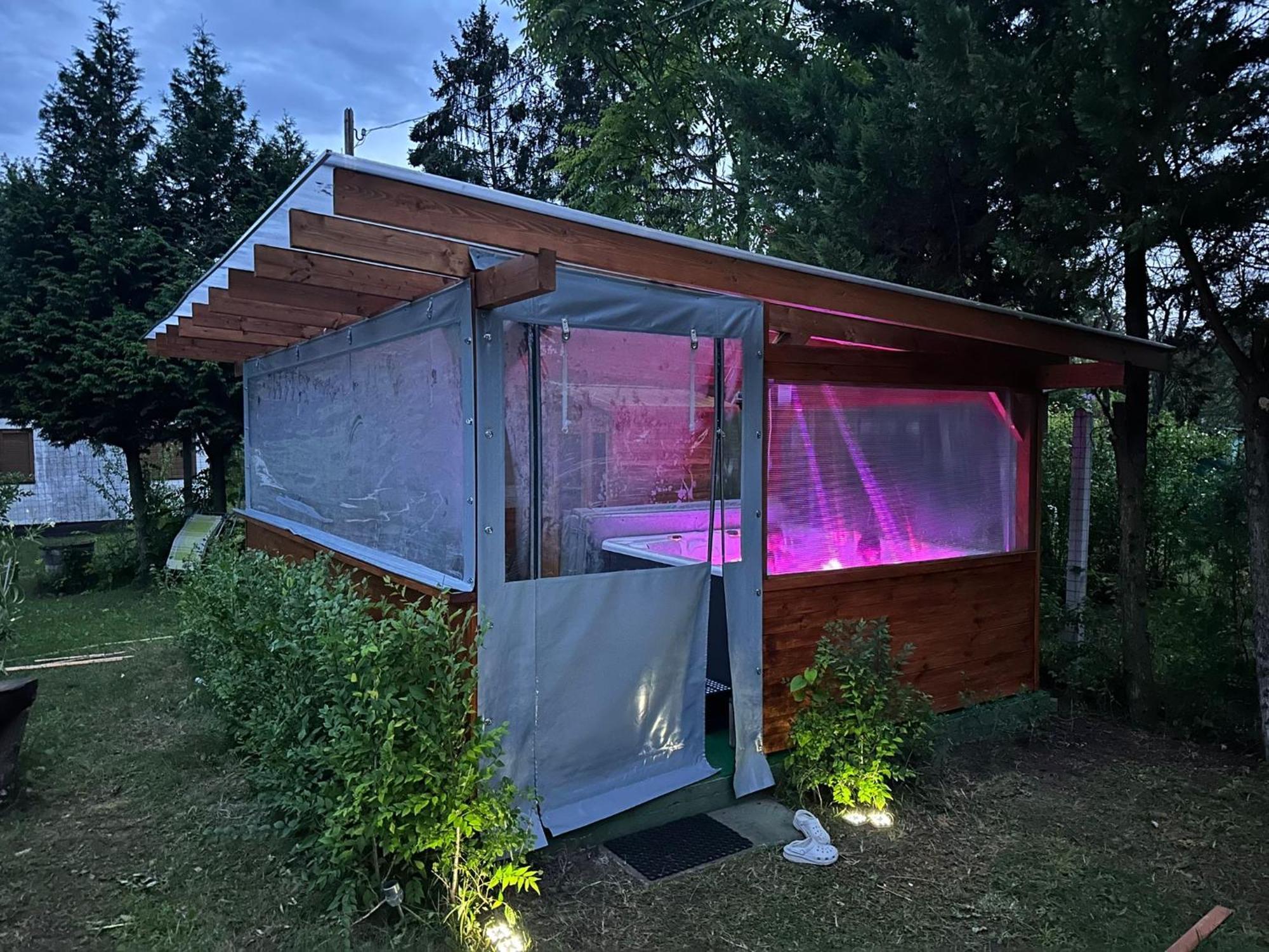 With Jakuzzi And Sauna Holiday home